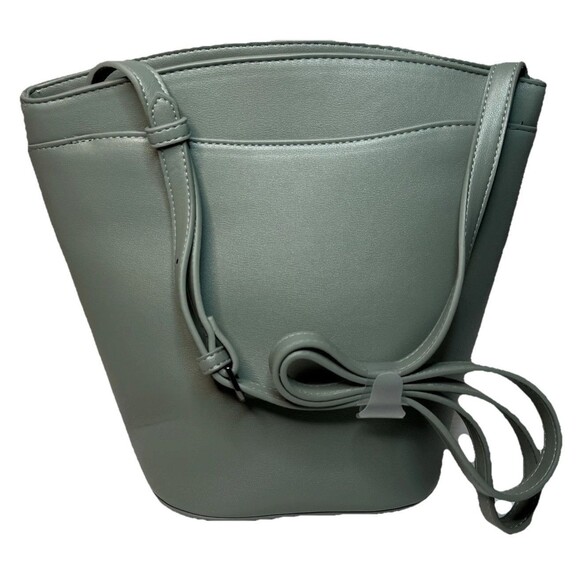 A New Day Spring Green Faux Leather 10” Multi Pocket Strapped Bucket Purse NWOT - Picture 1 of 15